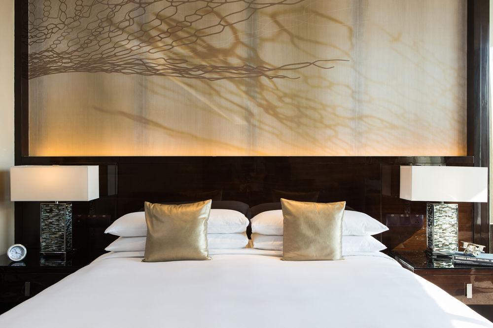 Renaissance Shanghai Pudong Hotel Buitenkant foto