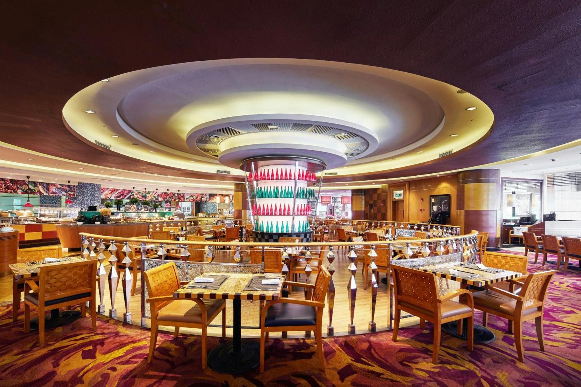 Renaissance Shanghai Pudong Hotel Buitenkant foto