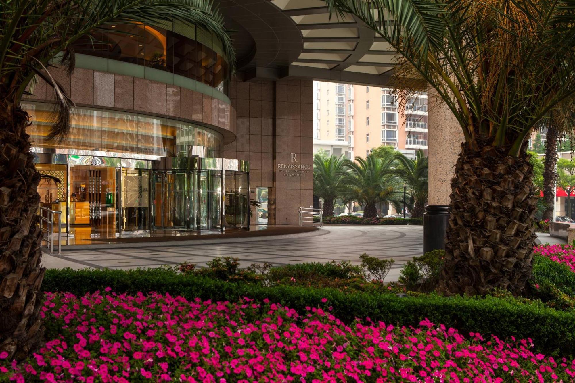 Renaissance Shanghai Pudong Hotel Buitenkant foto