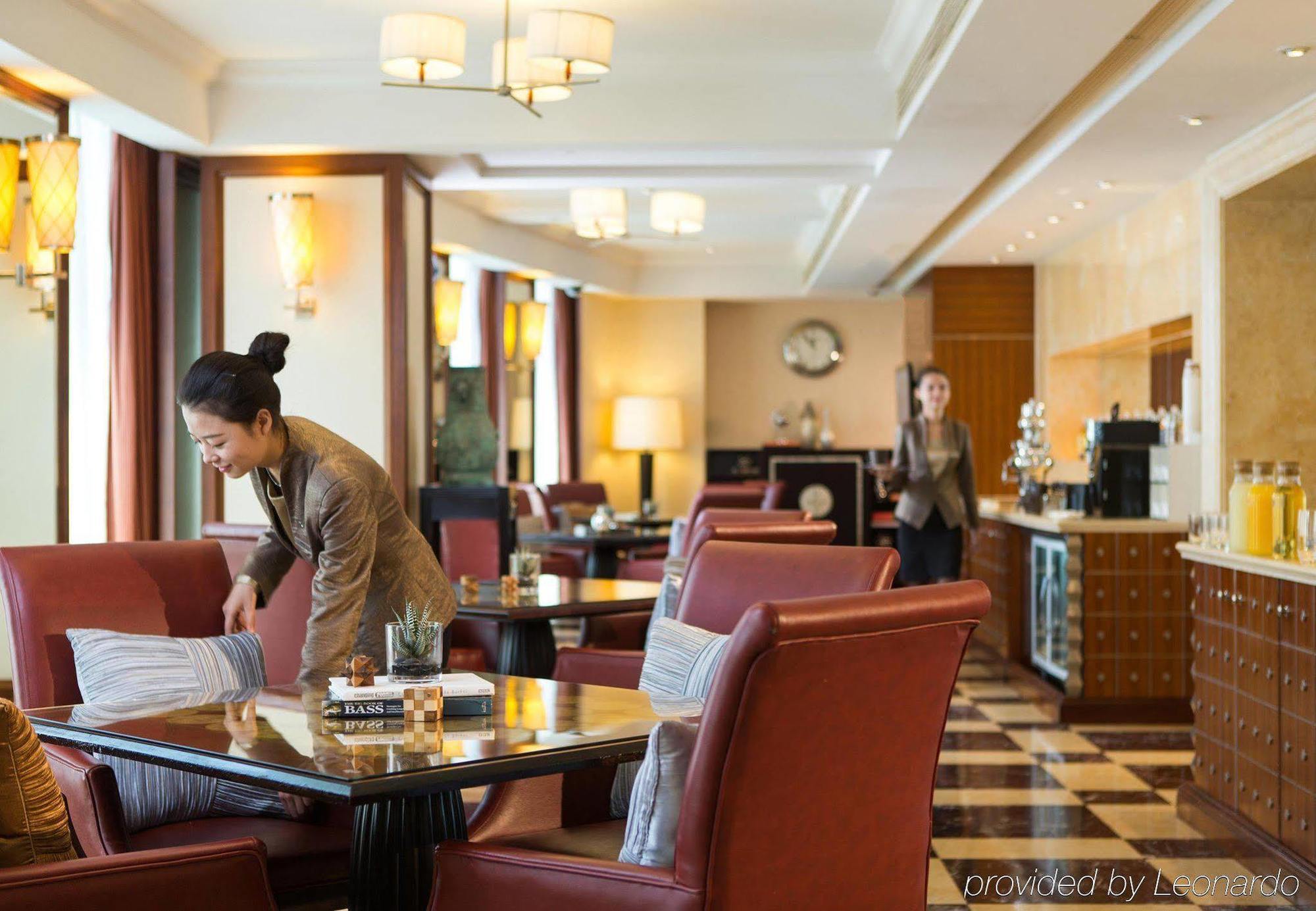 Renaissance Shanghai Pudong Hotel Buitenkant foto